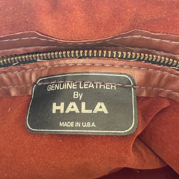 Vintage Hala Shoulder Bag Lightweight Flap Fold Over Dark Brown Gold Hardware - Picture 14 of 14